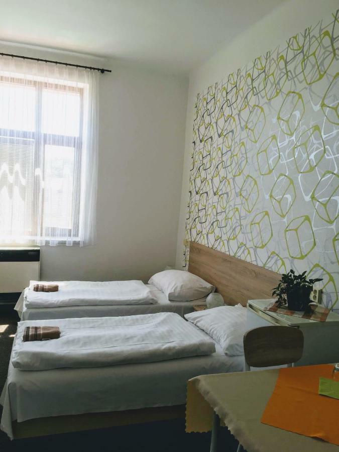 Hotel Jordanek Opočno Εξωτερικό φωτογραφία